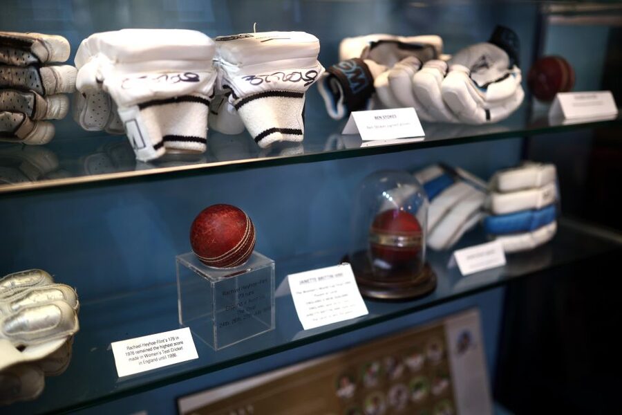 London: Kia Oval Cricket Ground Tour - The Members Pavilion Longroom