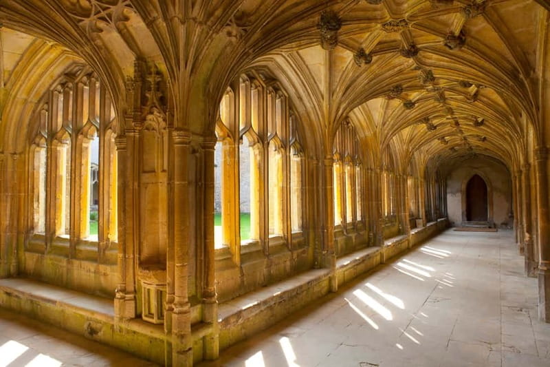 London: Lacock & The Cotswolds Harry Potter Small Group Tour - What the guide adds to the day