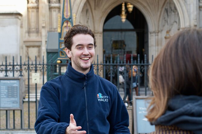 London: Landmarks Walking Tour & Harry Potter Walking Tour - What you get from the Vox City app