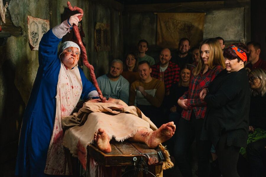 London: London Dungeon, London Eye, & Madame Tussauds Combo - Access, comfort, and family rules