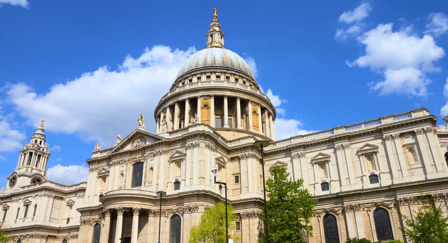 London: London Sightseeing Walking Tour with 30+ Sights - Westminster delivers the postcard London sequence