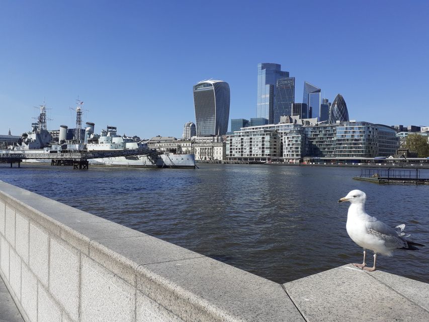 London: Medieval History Walking Tour from The Tower - Millennium Bridge and the final approach to St Paul’s