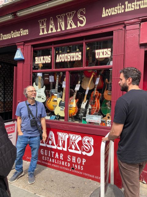 London: Music walking tour of Soho - Reckless Records and the everyday music scene