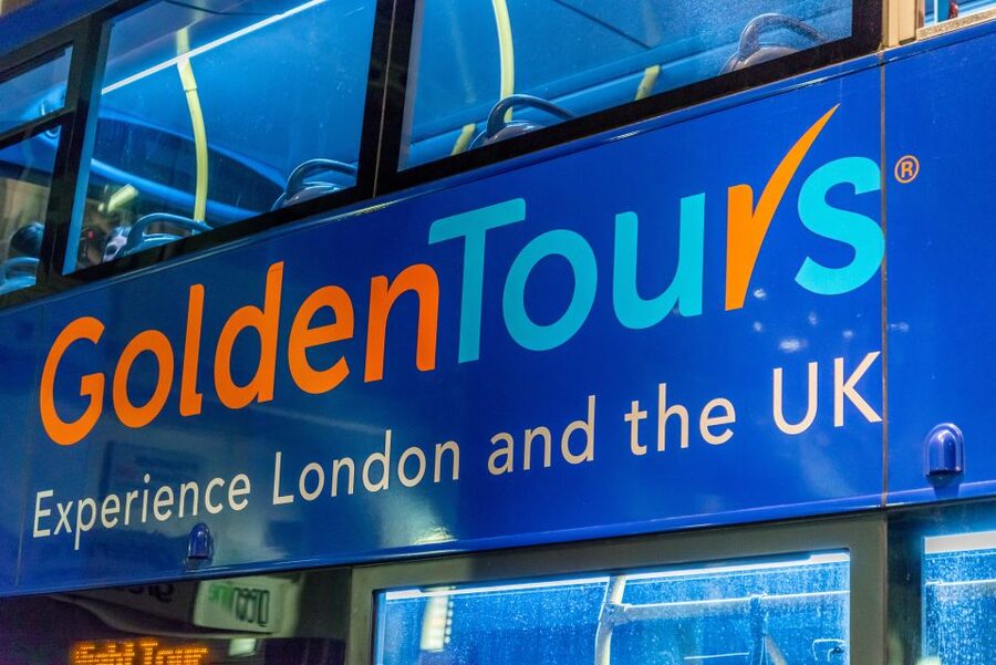 London: Nighttime Open-Top Bus Sightseeing Tour - Seeing Parliament Square and Westminster after dark