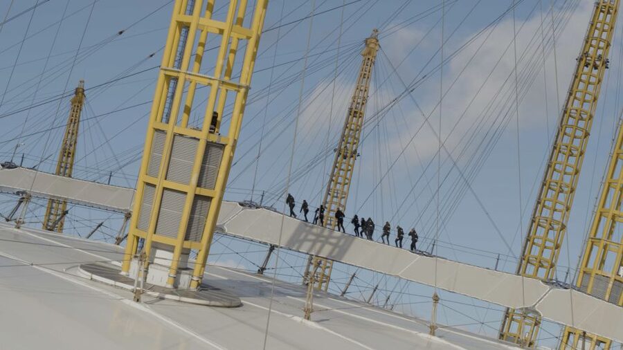 London: O2 Arena Rooftop Climbing Experience - Who will enjoy this most?