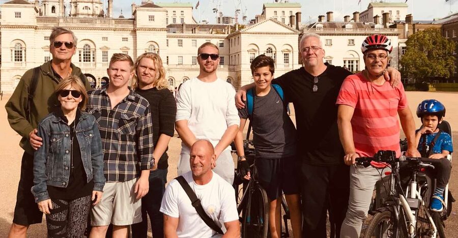 London: Parks and Palaces Guided Morning Bike Tour - Hyde Park and the old route of Rotten Row
