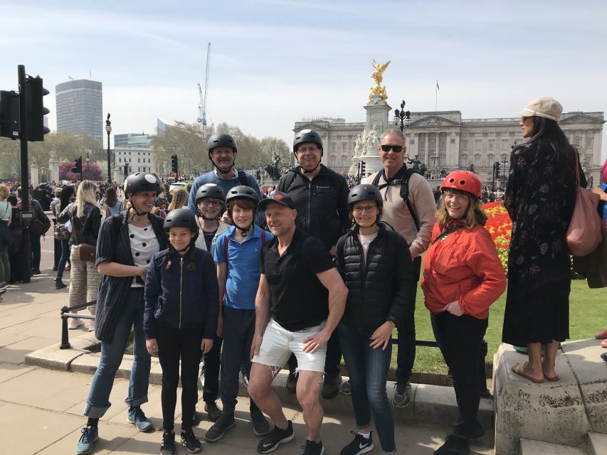 London: Parks and Palaces Guided Morning Bike Tour - Trafalgar Square and Nelson’s Column