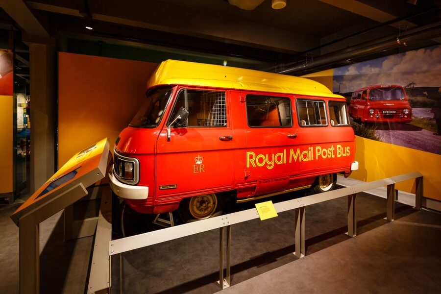London: Postal Museum Entry Ticket and Underground Rail Ride - Follow the train with the interactive galleries