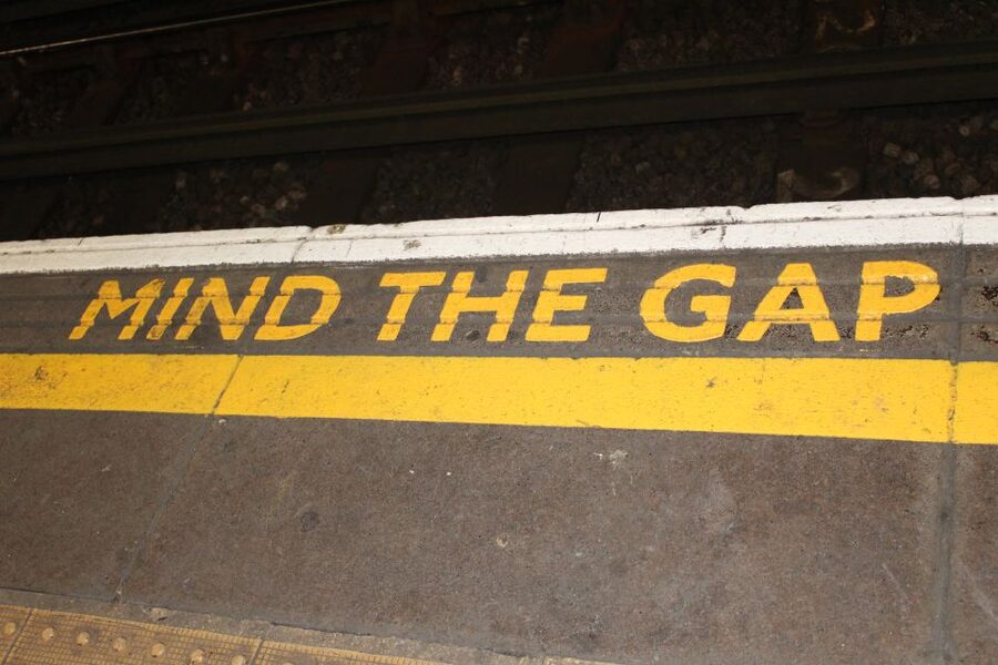 London: Private Underground and Tube Tour - Riding London’s oldest railway stretch