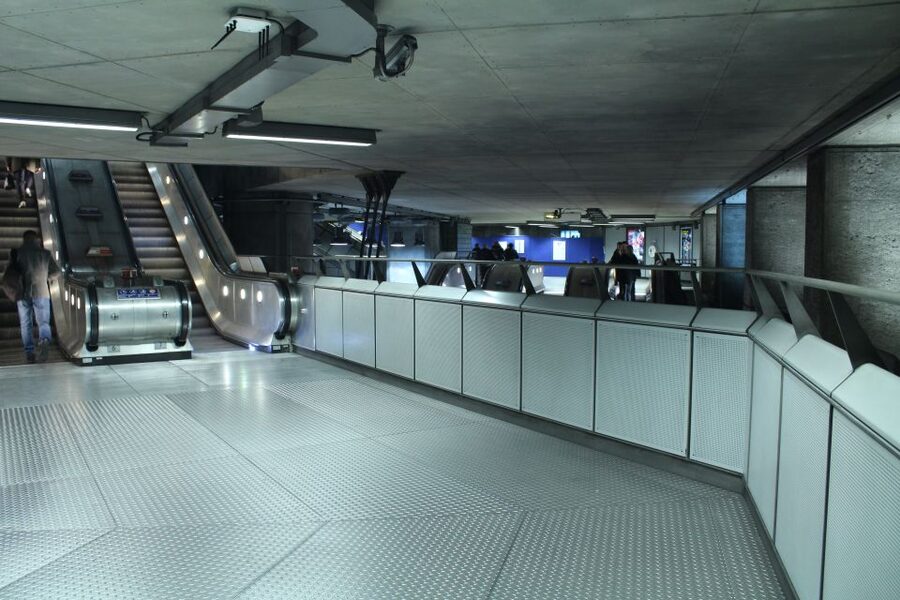 London: Private Underground and Tube Tour - What the $84.86 price includes