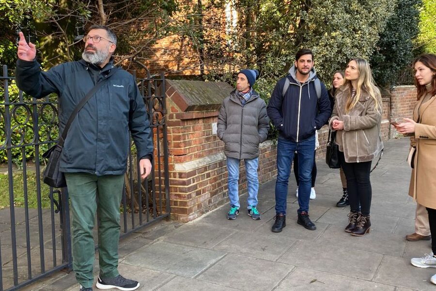 London: "Queen" Highlights Walking Tour - Queen’s London story starts in South Kensington