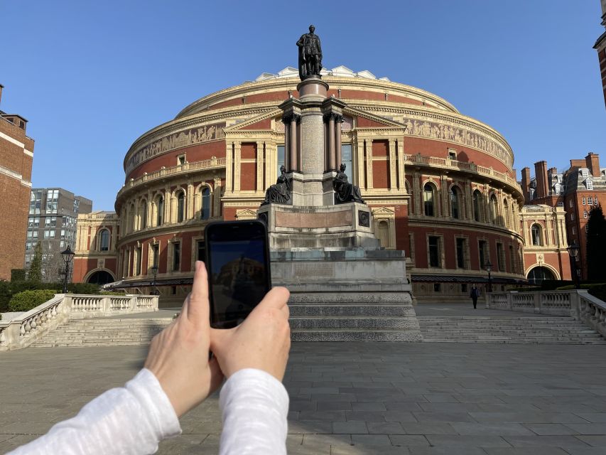London: "Queen" Highlights Walking Tour - Who will enjoy this Queen walk most