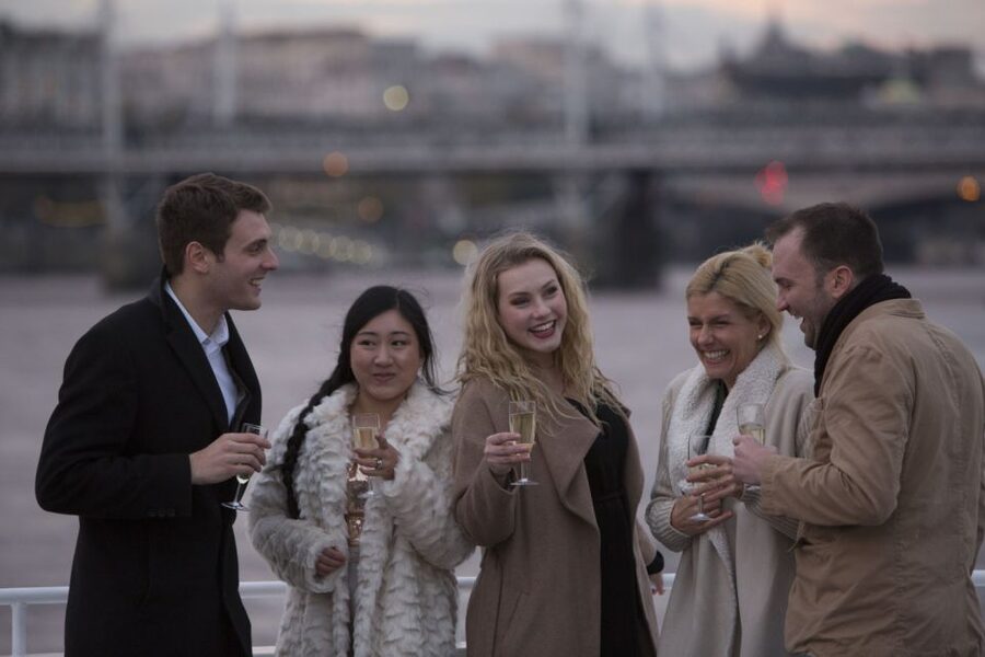 London: River Thames Evening Cruise with Bubbly and Canapés - Tower Bridge and the Tower of London from the water