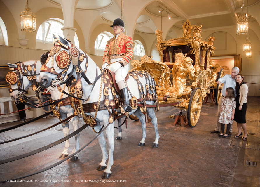 London: Royal Walking Tour with Guard Change & Royal Mews - Key points to know before booking