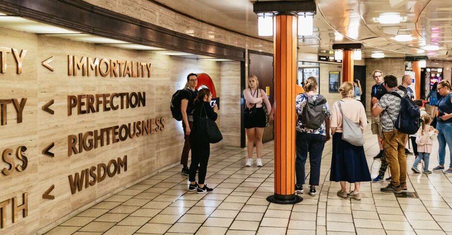 London: Secrets of the London Underground Walking Tour - Ghosts, bodies, and the stranger side of the Tube