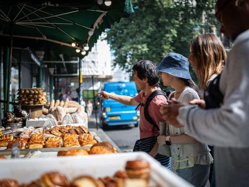 London: See 30+ Top Sights and Eat 8 British Foods Tour - A six-hour introduction to London’s big story