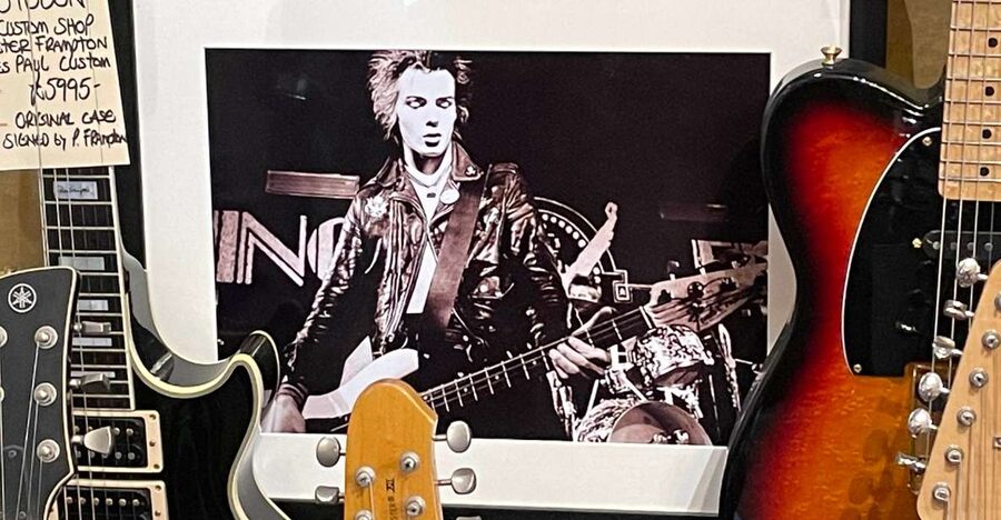 London: Sex Pistols and Punk Music Walking Tour - Where London punk began, one street at a time