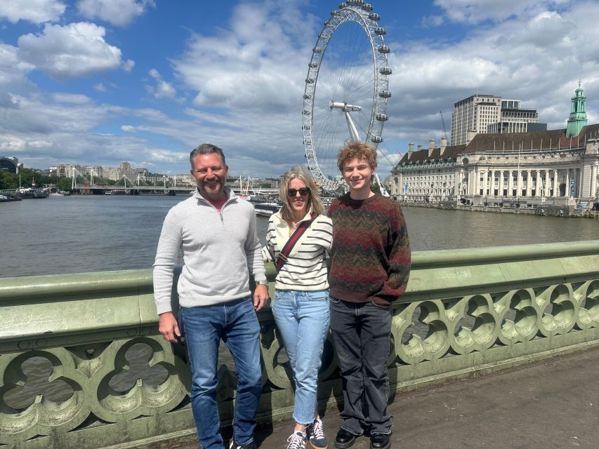 London: Sightseeing Black Cab Tour with Hotel Pickup - Price, group size, and who gets good value