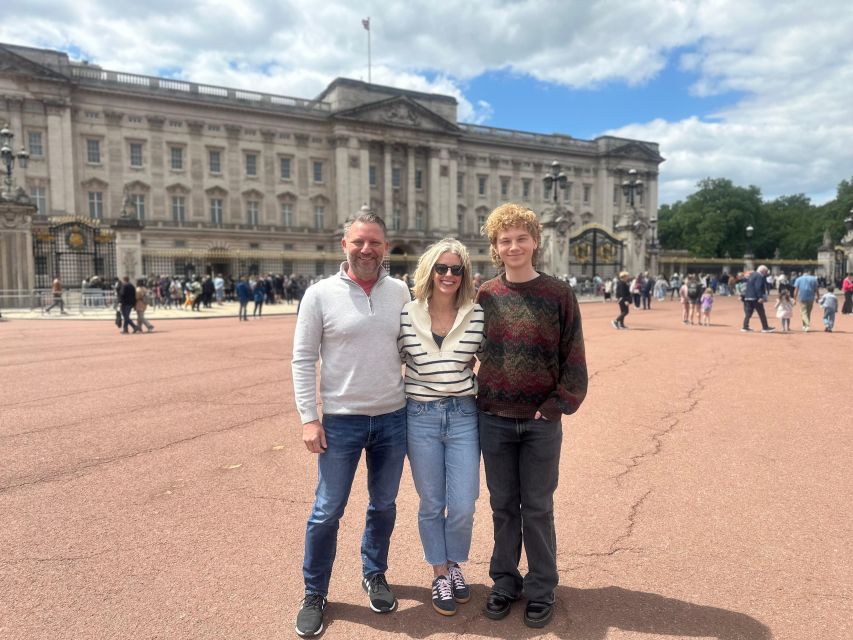 London: Sightseeing Black Cab Tour with Hotel Pickup - Westminster: Big Ben, Parliament, and the Abbey