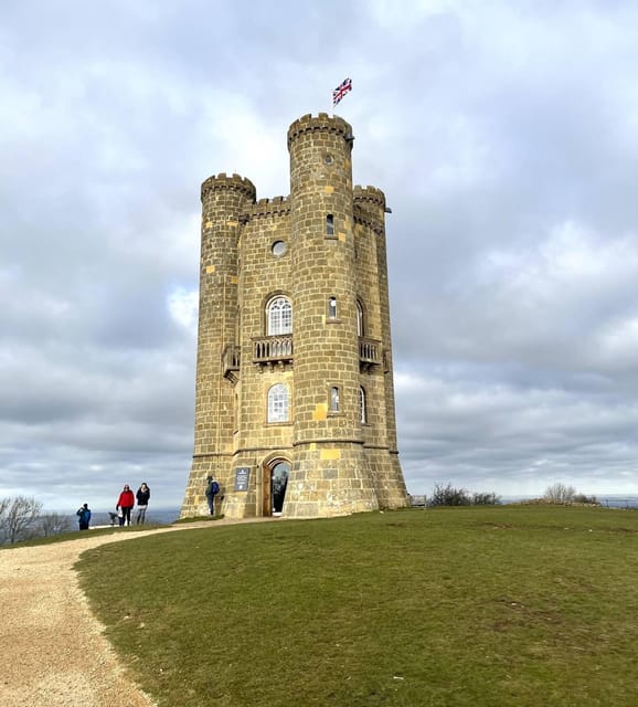 London: Small Group Cotswolds Trip with Bourton-on-the-Water - Key points to know before booking