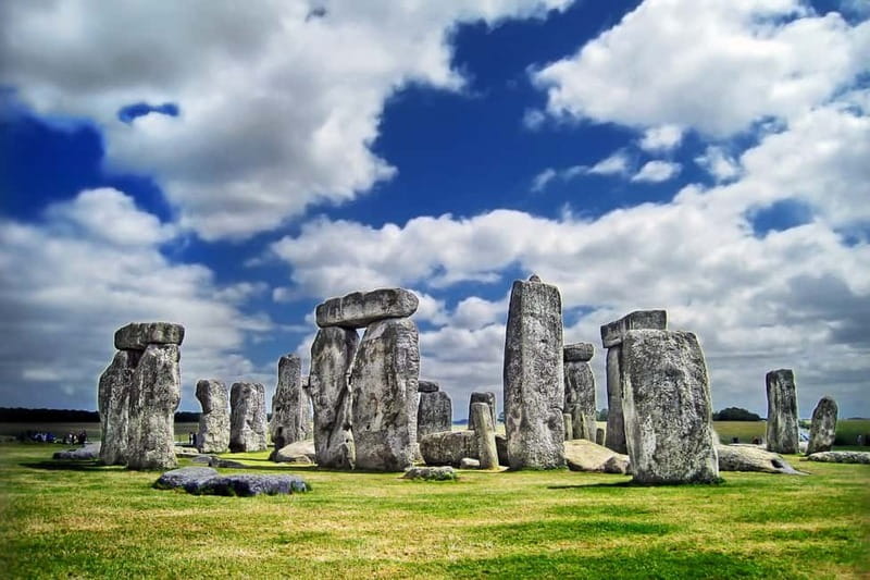 London: Small Group Stonehenge and Bath Tour & Secret Site - The mystery stop on the way home