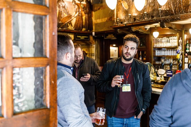 London Small Group Tour of Historical Pubs - A pub crawl through London’s oldest working stories