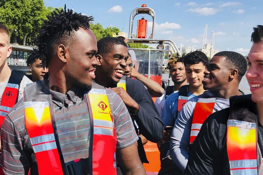 London: Speedboat Tour Through Heart of the City - What the guides add to the ride