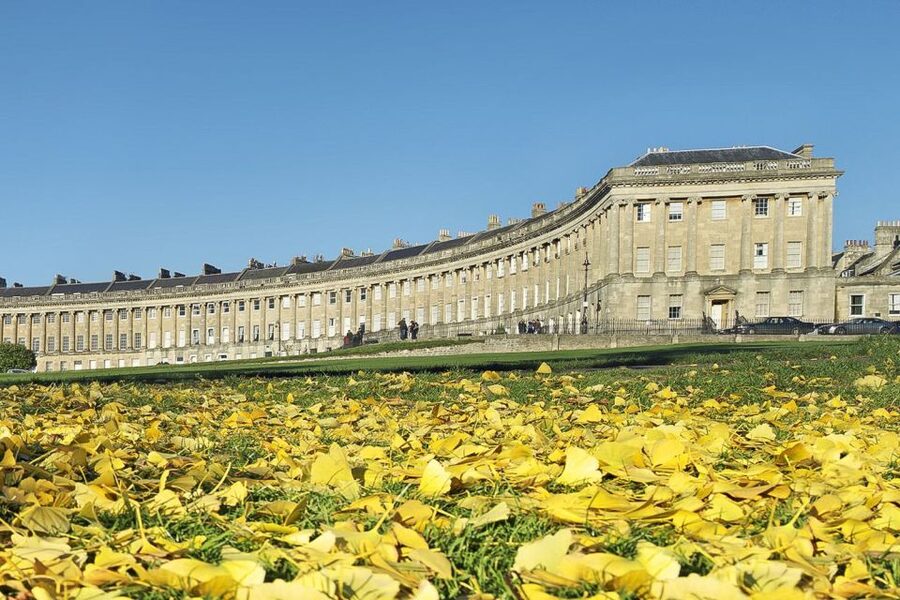London: Stonehenge, Bath, Lacock, & Avebury Small Group Tour - Why this route works as a one-day trip