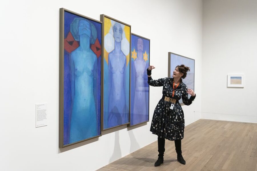 London: Tate Modern Official Guided Tour - Following the selected route through modern art