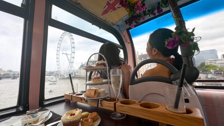 London: Taylor Swift-Inspired Afternoon Tea Bus Tour - Friendship bracelets, mugs, and Swiftie details