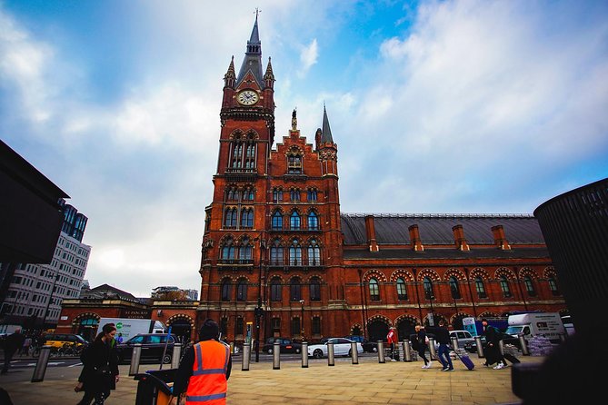 London The Best of Harry Potter Guided Tour (Free for Kids) - Two tube rides and the pace of the walk