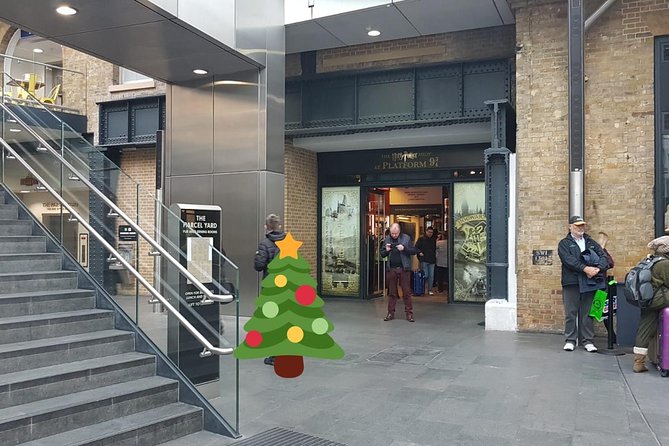 London The Best of Harry Potter Guided Tour (Free for Kids) - What the guides add to the experience