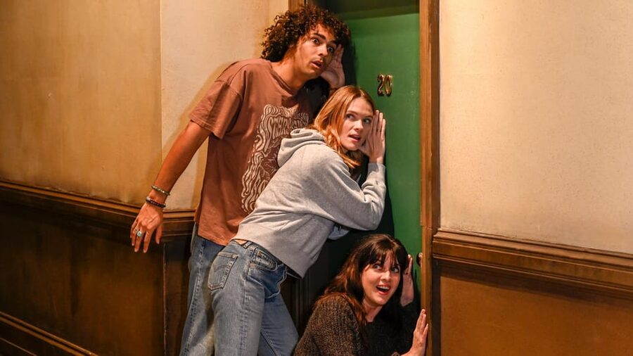 London: The FRIENDS™ Experience Entry Ticket - Monica and Rachel’s purple door