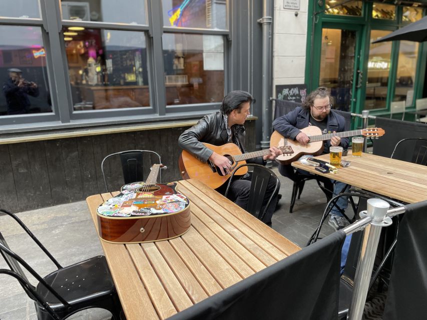 London: The Great British Rock and Roll Music Walking Tour - What the two-hour pace feels like