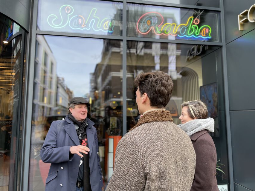 London: The Great British Rock and Roll Music Walking Tour - The final pub stop