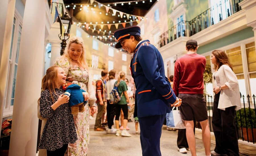 London: The Paddington Bear Experience - Why the performers matter