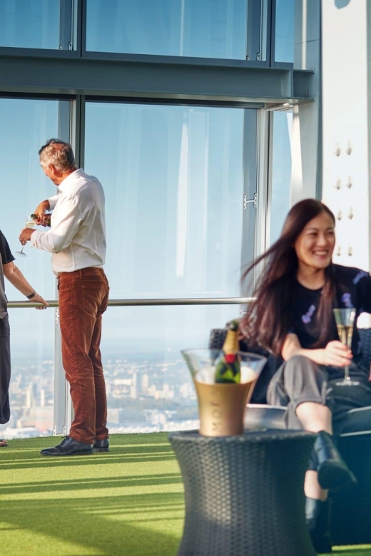 London: The Shard Entry Ticket with Champagne - The 360-degree view from Levels 68 and 69
