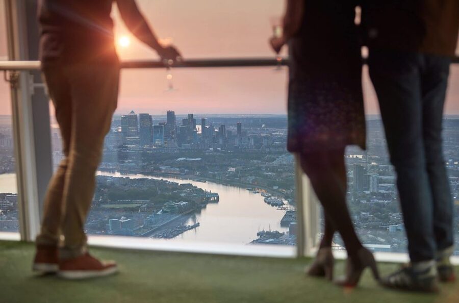 London: The View from The Shard - Level 72 and the open-air sky deck