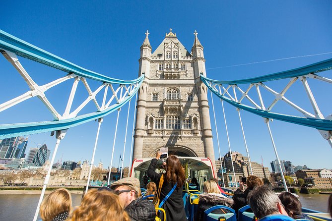 London Tootbus Hop on Hop off Bus Tour and Thames River Cruise - The central route: Westminster, Covent Garden, St Paul’s, and the Tower