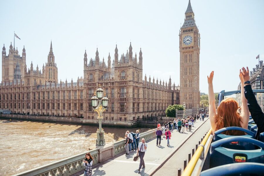 London: Tootbus Must-See Hop-On Hop-Off Bus Tour with Cruise - Tower of London, Tower Bridge, and St. Paul’s