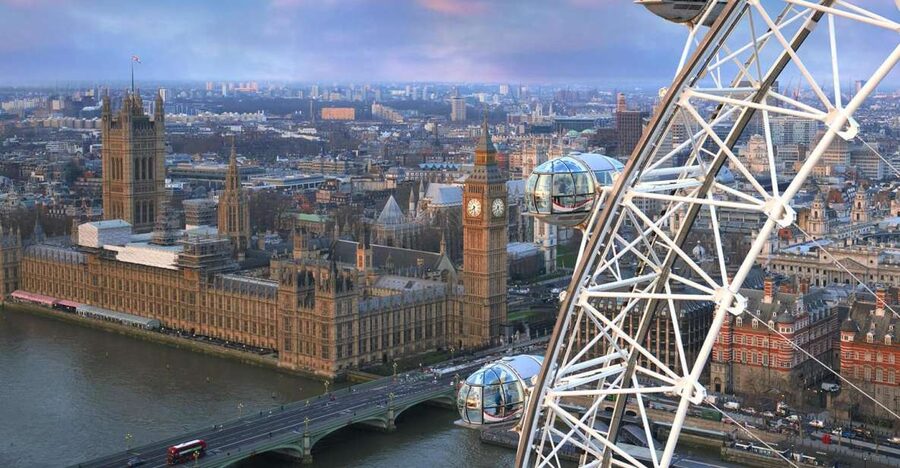 London: Top 30 Sights Walking Tour and London Eye Ride - A six-hour introduction to London