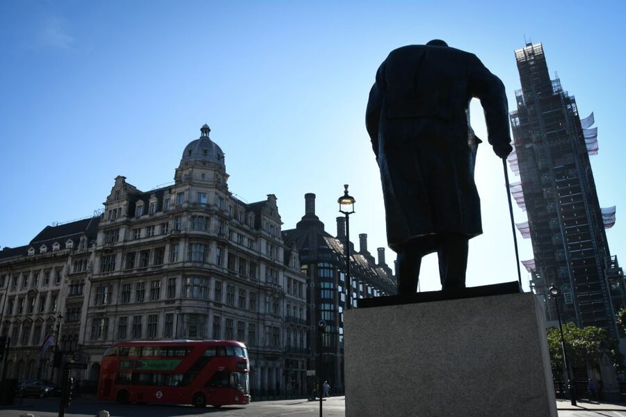 London: Top 30 Sights Walking Tour and The Shard Entry - London Bridge, Shakespeare’s Globe, and the Thames