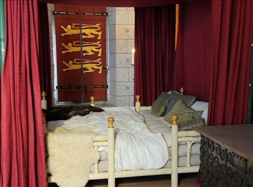 London: Tower of London Guided Tour with Boat Ride - Practical advice for a smoother visit
