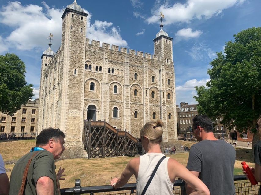London: Tower of London Tour with Crown Jewels & Beefeaters - The Crown Jewels and Jewel House