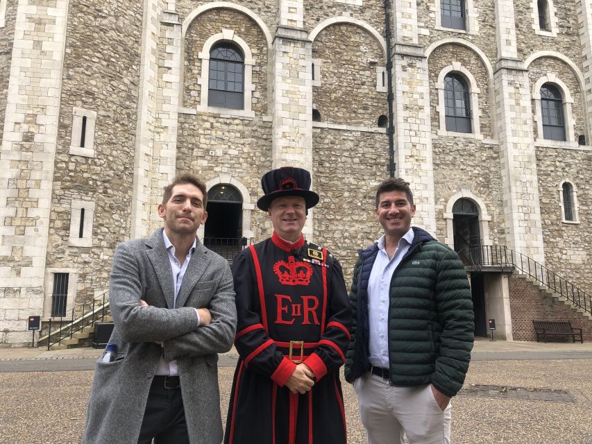 London: Tower of London Tour with Crown Jewels & Beefeaters - Who should book this tour?