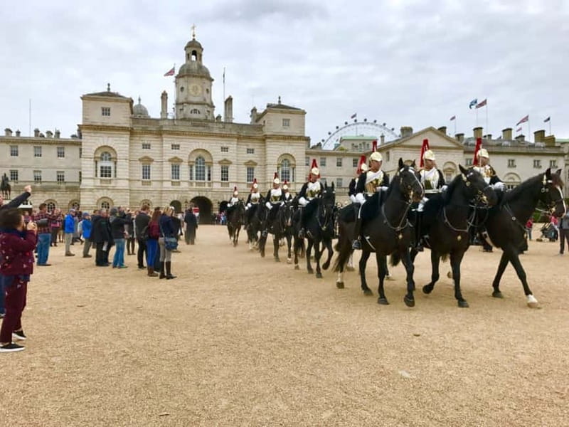 London: Ultimate One-Day Tour with Tower, Abbey & Cruise - Who should book this tour?