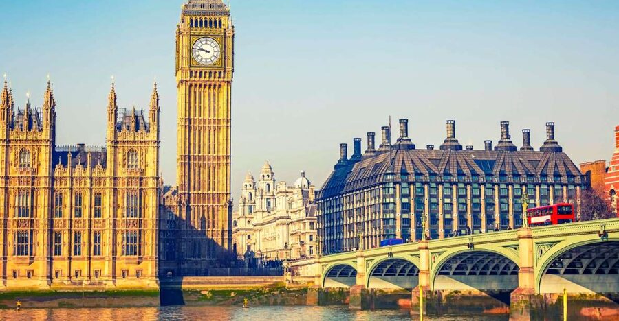 London: Vintage Bus Tour and London Eye Ticket - The Thames view of London