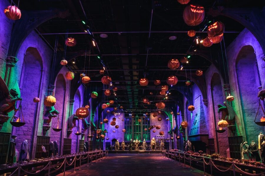 London: Warner Bros. Studio Harry Potter Tour with Transfers - Food, breaks, and the shop