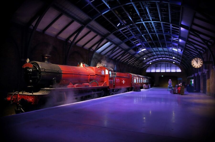 London: Warner Bros. Studio Tour with Hotel Pickup - From London Zone 1 to Leavesden