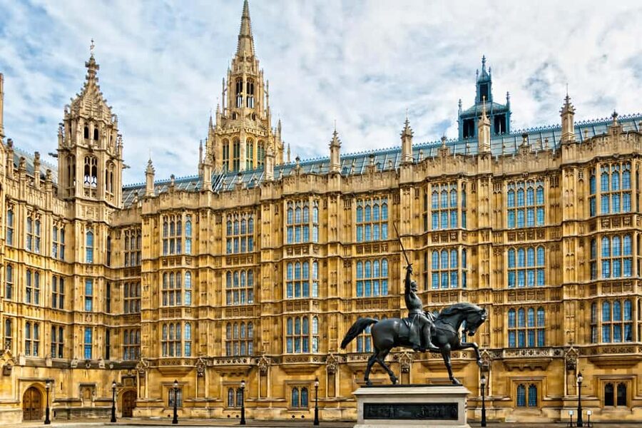 London: Westminster Abbey, Big Ben & Buckingham Guided Tour - Who should take this walking tour?
